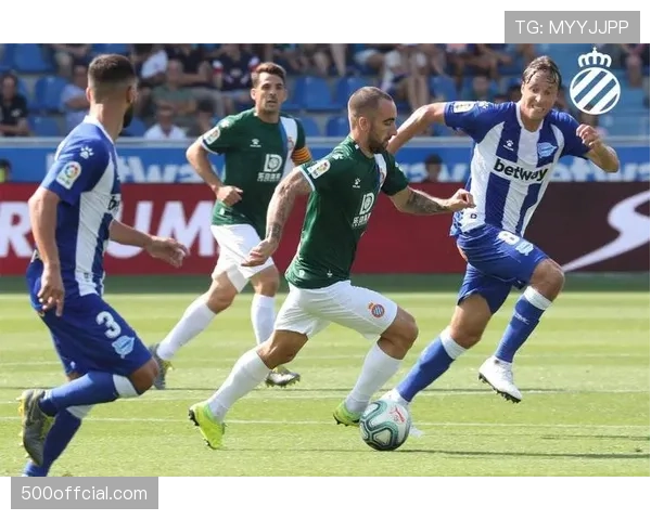 西甲竞赛委员会考虑引入新规，明确防守方在定位球中的“合法纠缠”与犯规界限